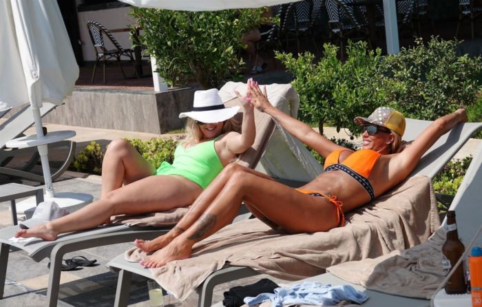 Katie Price In An Orange Bikini At A Swimming Pool In Turkey