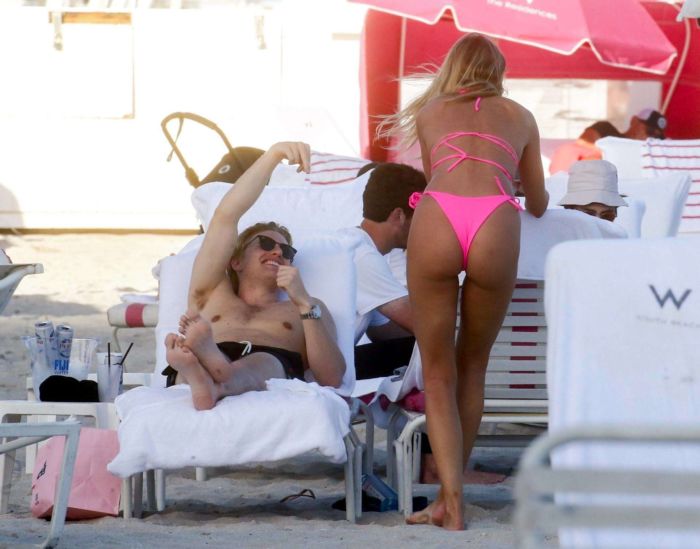 Kimberley Garner In A Pink Bikini At Miami Beach