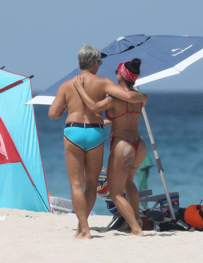 Lis Vega In A Red Bikini On The Beach In Miami
