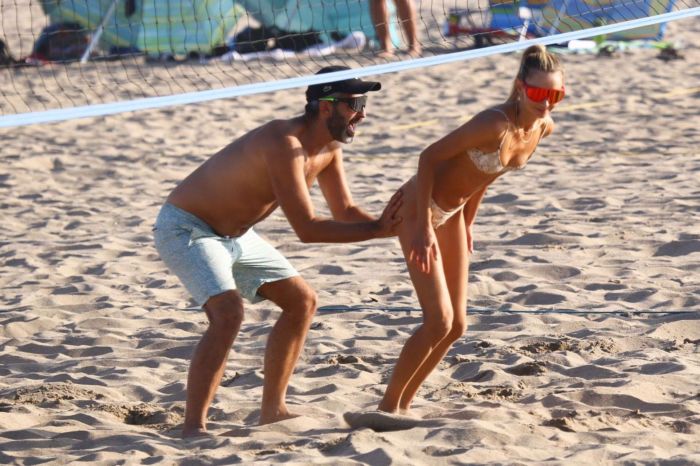 Ludi Delfino Spends Her Day With Alessandra Ambrosio In Malibu
