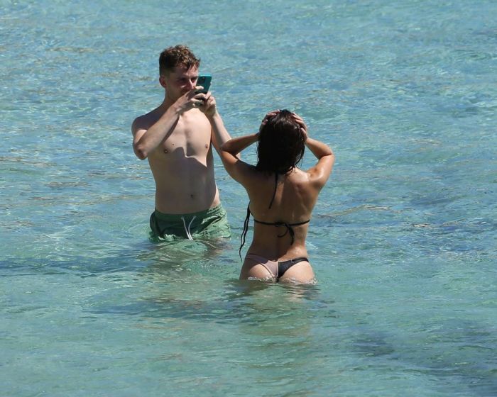 Maria Pedraza In A Black Bikini On The Beach In Ibiza