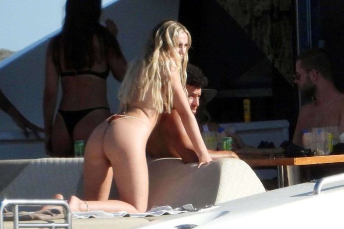 Perrie Edwards Surfing In Bikini At The Sea In Ibiza
