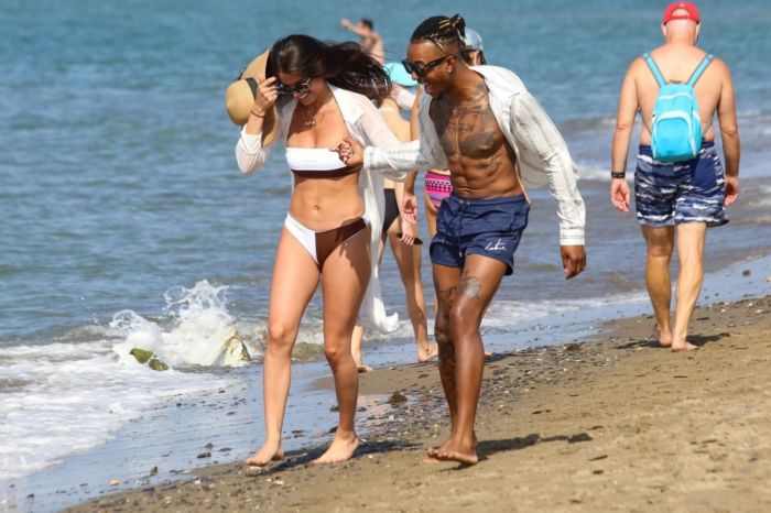 Rebecca Gormley Spotted In Bikini With Boyfriend Biggs Chris On The Beach