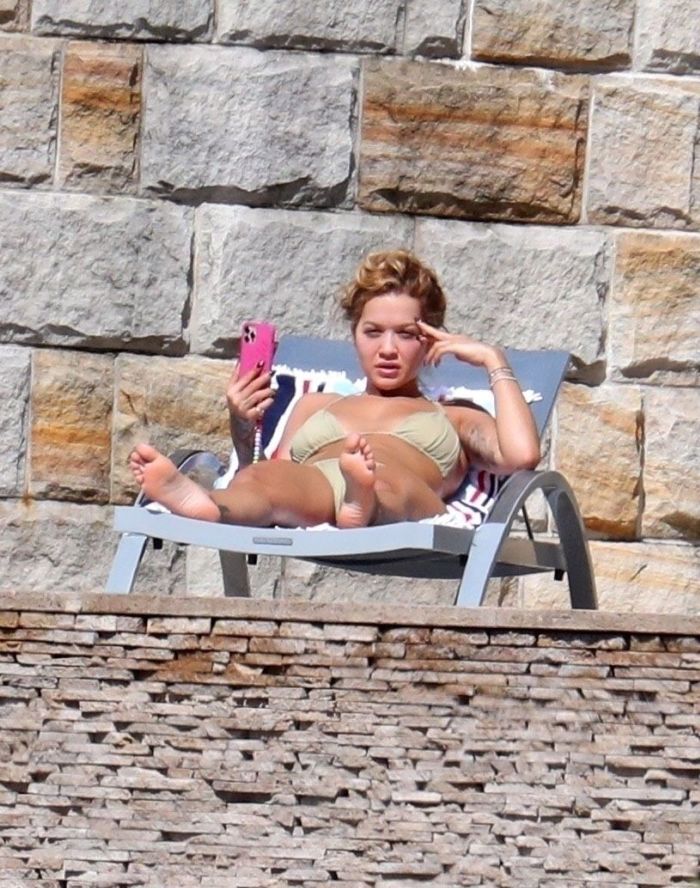 Rita Ora Tanning In Bikini Under The Sun In Sydney