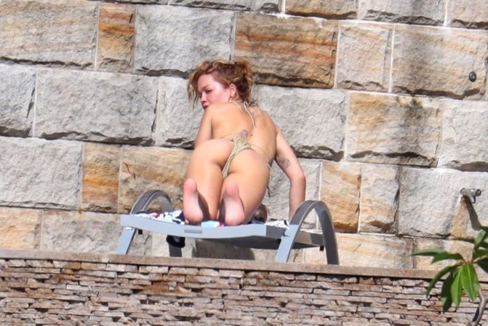 Rita Ora Tanning In Bikini Under The Sun In Sydney