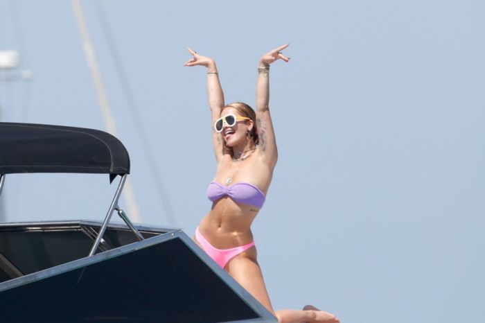 Rita Ora Enjoying In Bikini On A Yacht In Ibiza