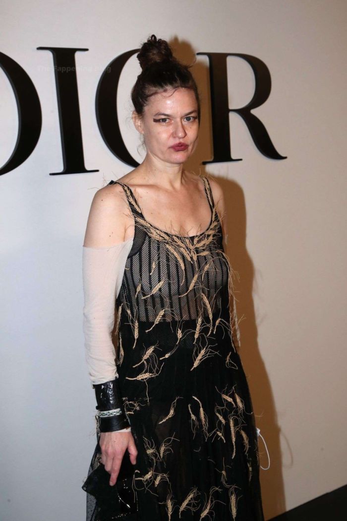 Sharon Eyal In A Black Dress At A Fashion Show