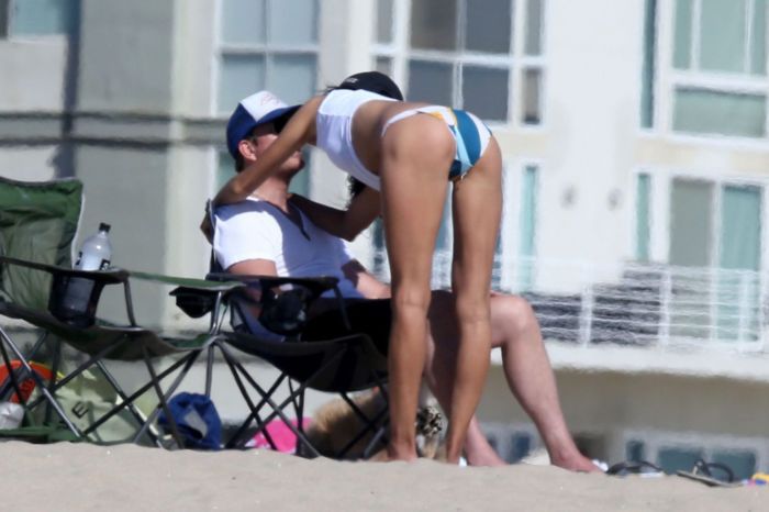 Soo Yeon Lee And Dylan McDermott Playing Beach Games In Los Angeles