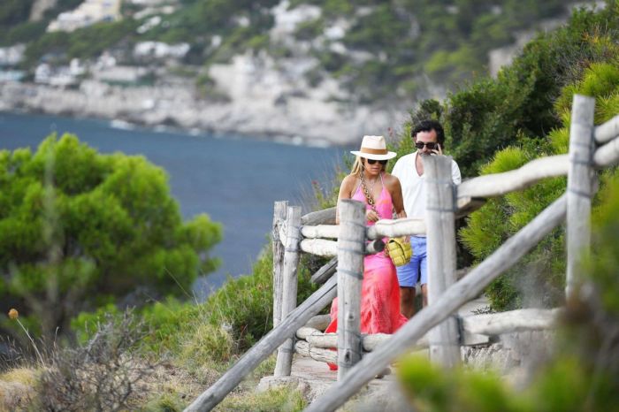 Sylvie Meis In Bikini With Hubby Niclas Castello During Their Honeymoon In Capri