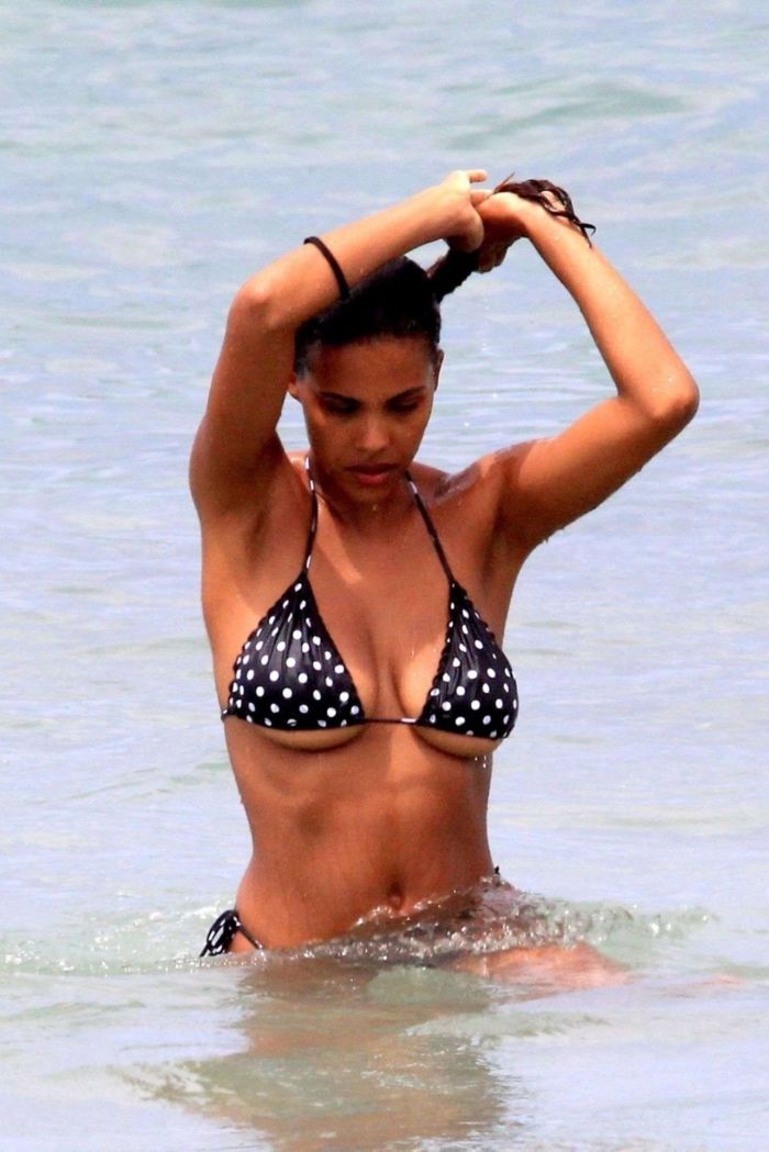 Tina Kunakey Fun And Frolic On The Beach In Rio