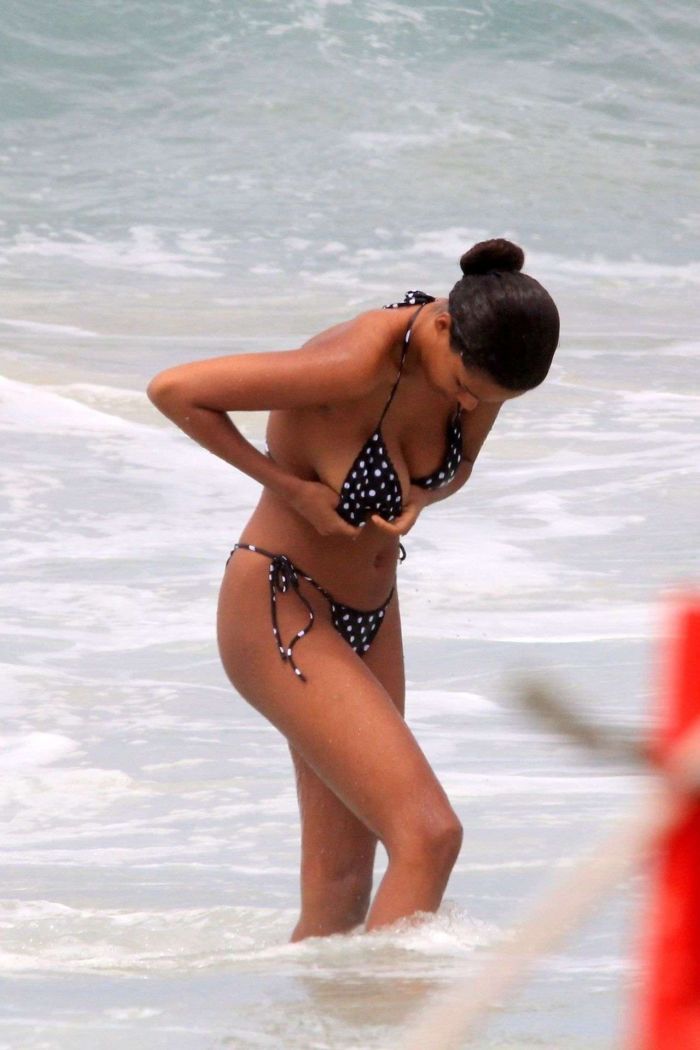 Tina Kunakey Fun And Frolic On The Beach In Rio
